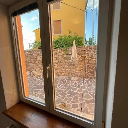 Milka Villa *