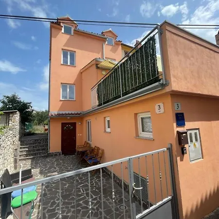 Milka Villa